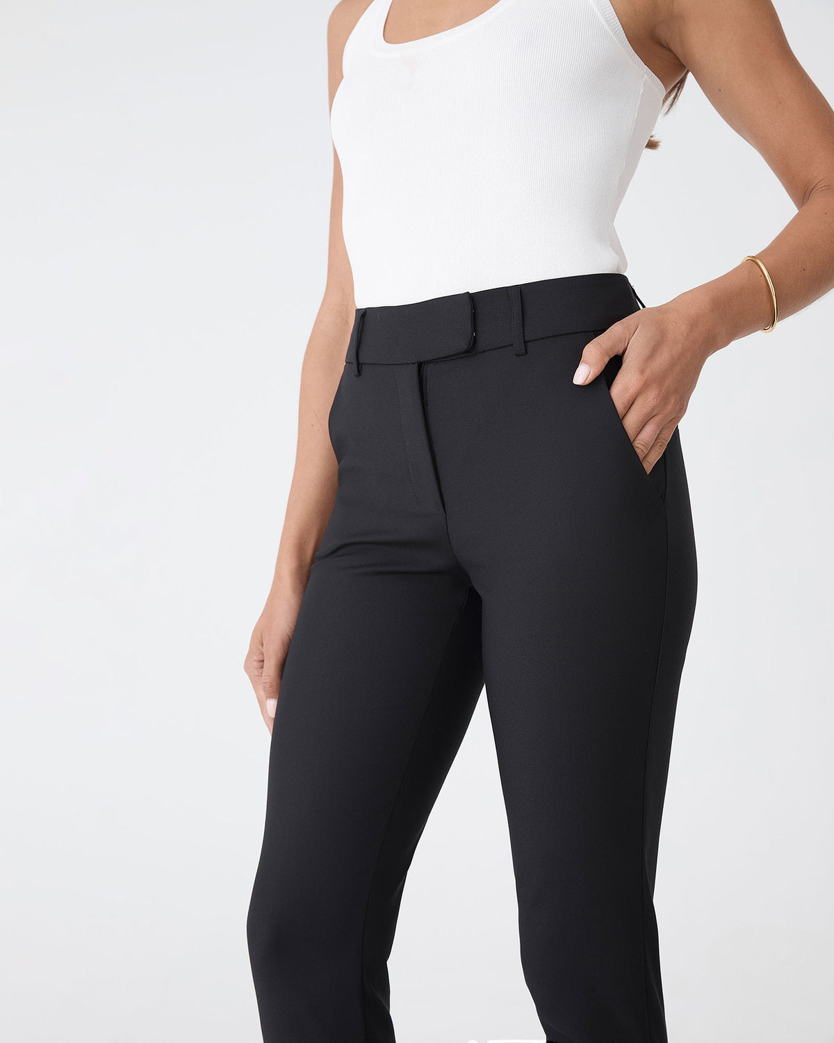 Josie 2 Cropped Notch Pants in black — fabric detail