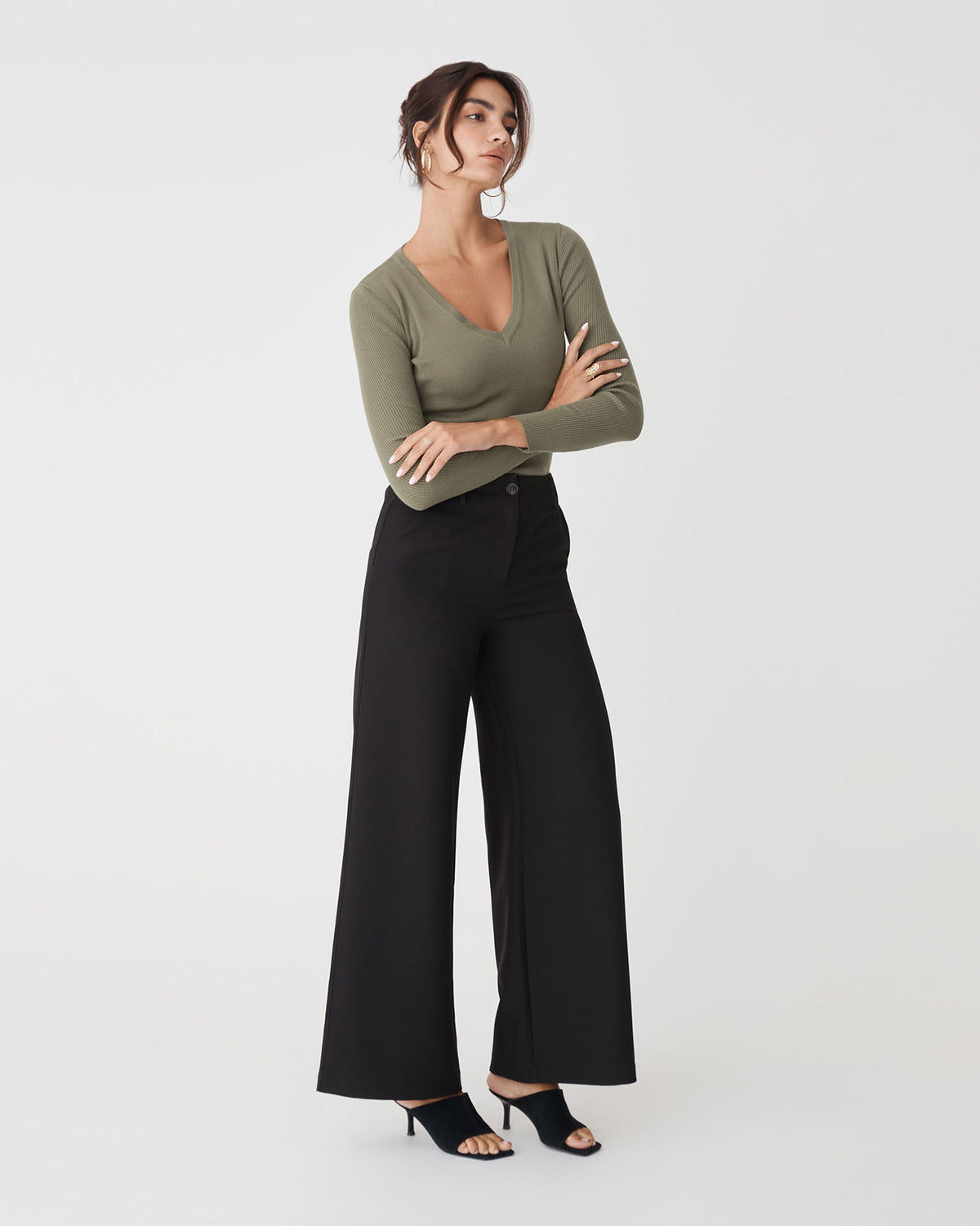 Vicky V-Neck Knit in olive leaf — side view